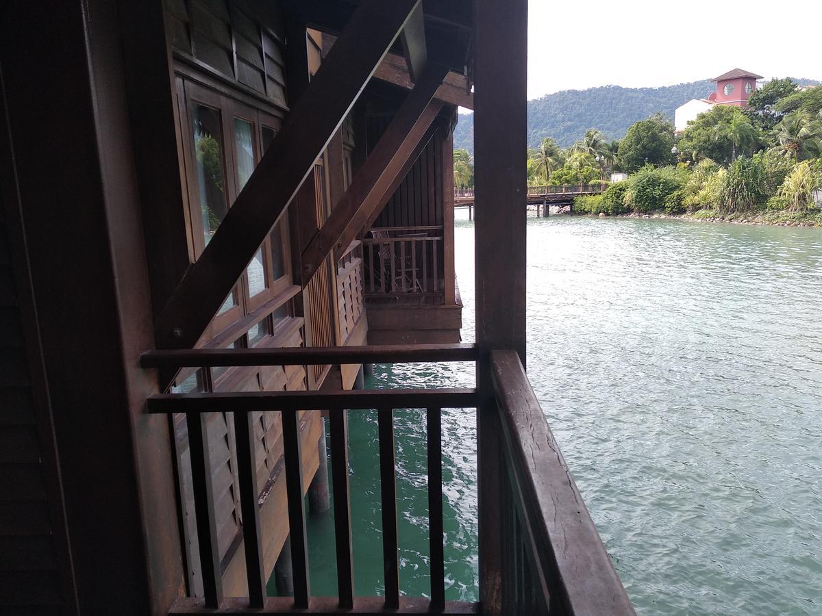 Langkawi Lagoon Resort Water Chalet Pantai Cenang  Exterior foto
