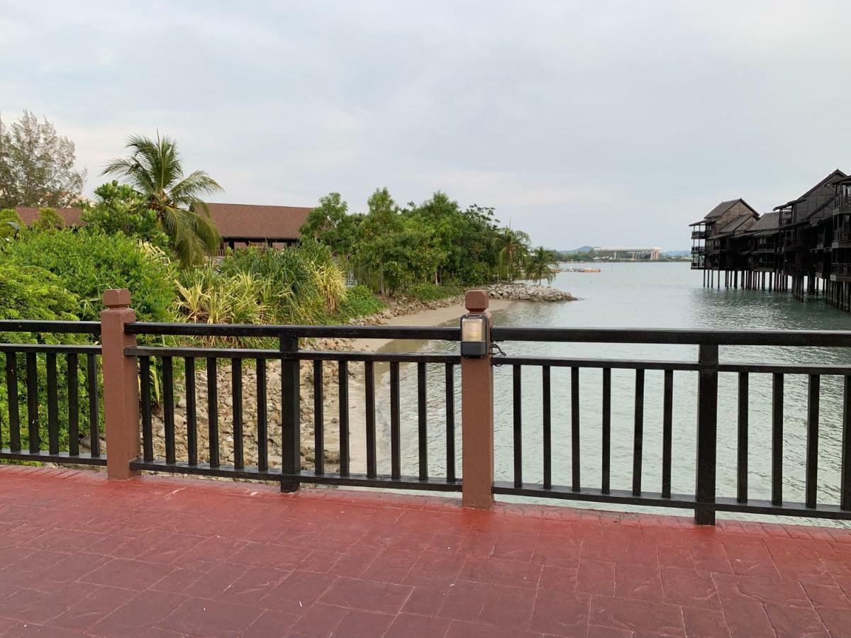 Langkawi Lagoon Resort Water Chalet Pantai Cenang  Exterior foto